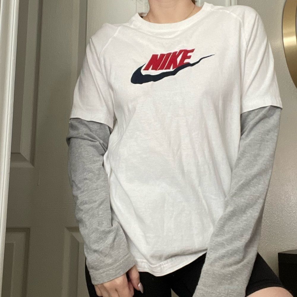 Y2K Nike Longsleeve Twofer Shirt Over‎ Shirt Sz Large Grey White